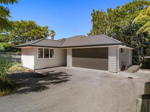 9B Cross Street, Drury