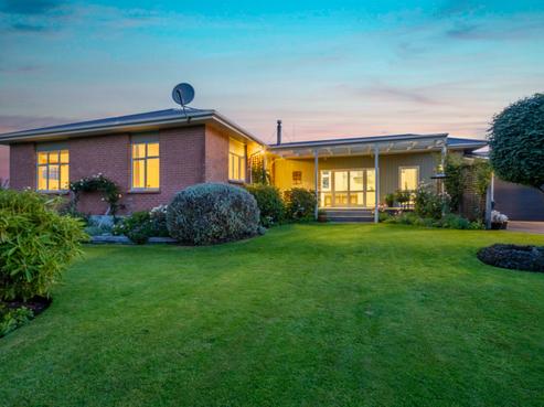 150 Otatara Road, Otatara