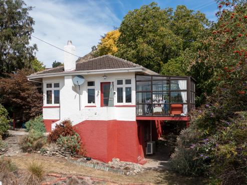 35 Branxholm Street, Roxburgh