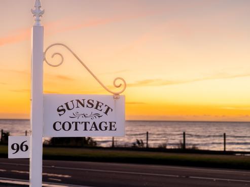 96 Marine Parade, Paraparaumu Beach