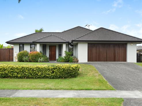 10 Somerton Drive, Huntington