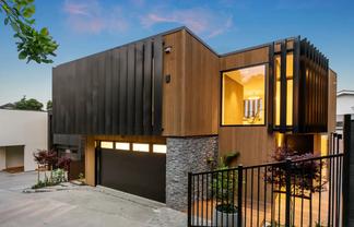 2/8 Westwood Terrace, Saint Marys Bay