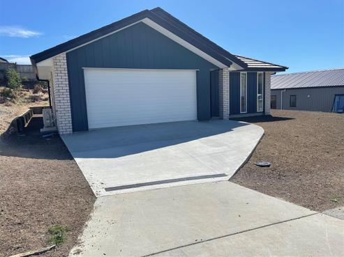 22 Rongomai Street, Helensville
