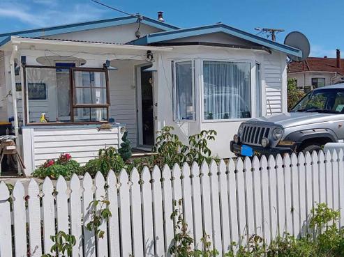 22 Russell Street, Westport