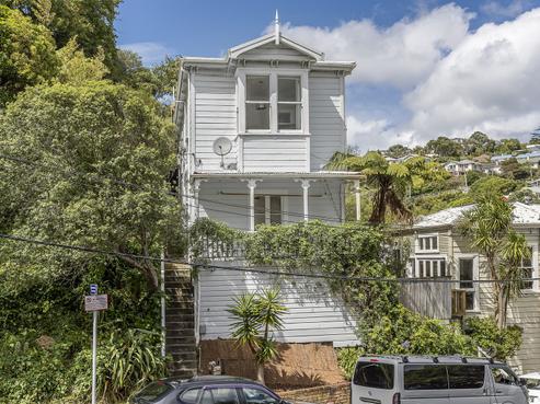 8 Adams Terrace, Aro Valley