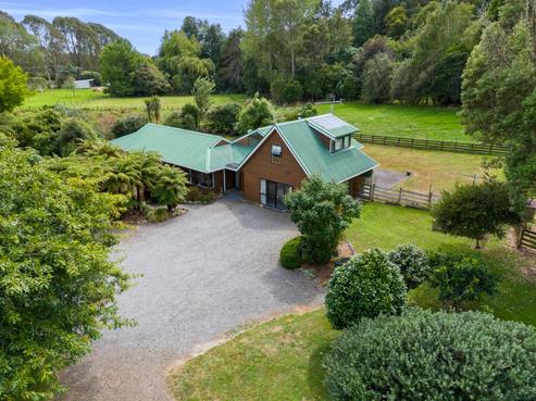 40 Greenwood Boulevard, Otaki