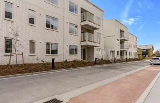 202/28A Eileen Newey Place, Henderson