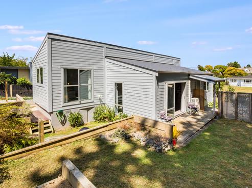42A Kawiu Road, Levin