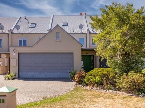 30 Beechwood Drive, Northwood