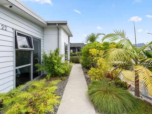 22 Stace Hopper Drive, One Tree Point