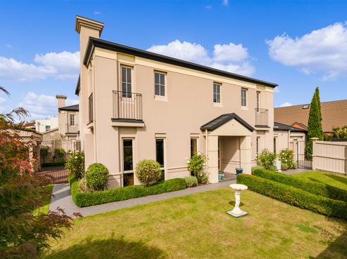12 Chateau Drive, Burnside