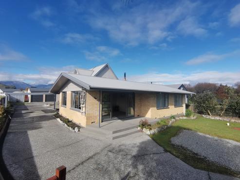 9 Bowen Street, Kokatahi