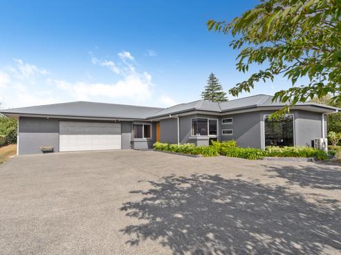 5 Ivondale Grove, Solway