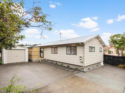 1 Lacebark Court, Titirangi
