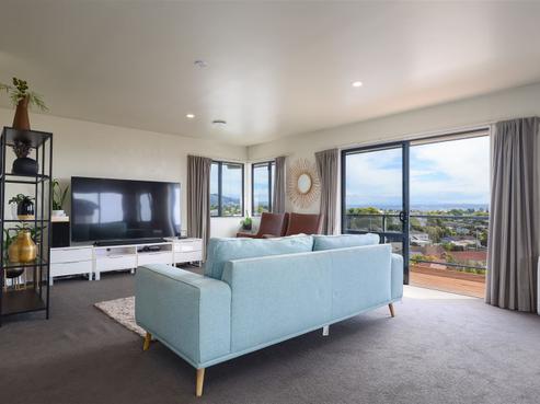 16 Stafford Avenue, Annesbrook