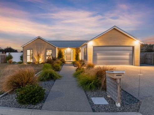9 Plum Tree Lane, Solway