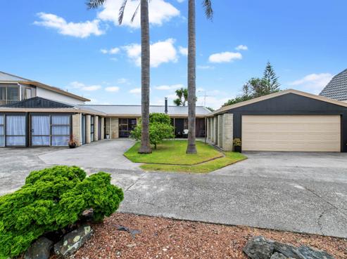 2/33 Vivian Wilson Drive, Eastern Beach