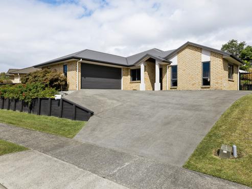 10 Everton Place, Grandview Heights