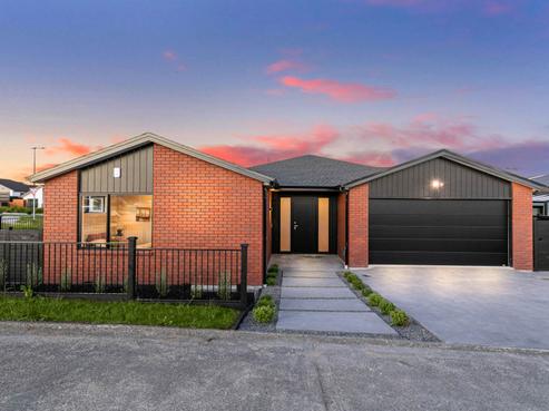 21 Spars Road, Wainui