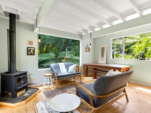 27 Kennedy Road, Surfdale