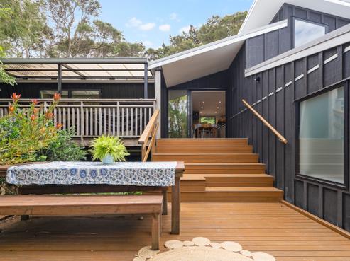7A Atkinson Road, Titirangi