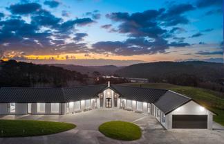 135 Okura River Road, Okura