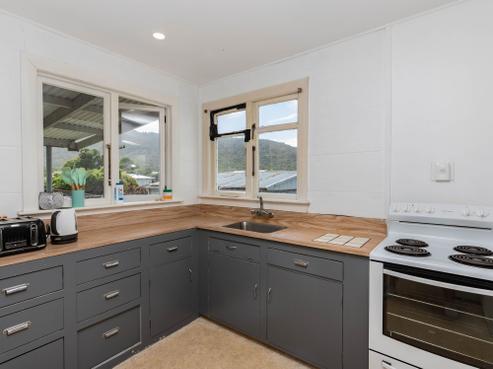 17 Nelson Quay, Cobden