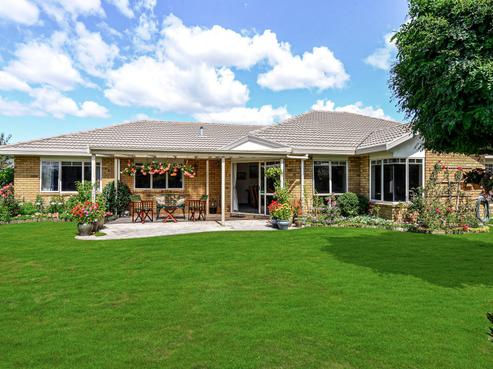 14 Admiral Crescent, Flagstaff