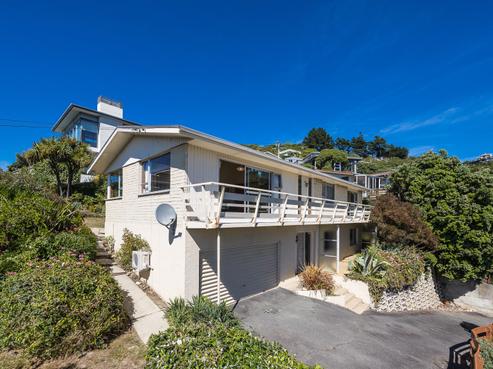 65 Cliffs Road, Saint Clair