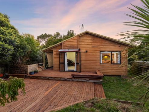 1/8 Alston Avenue, Kelston