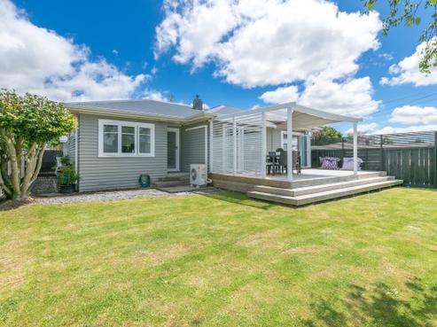 15 Sandwich Road, Saint Andrews