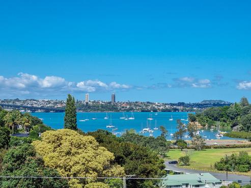 13 Wilding Avenue, Northcote Point