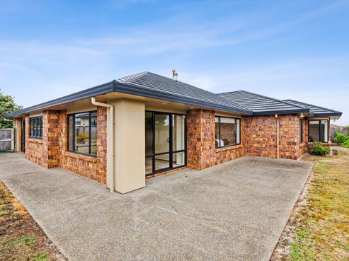 26 Quadrant Heights, Paraparaumu