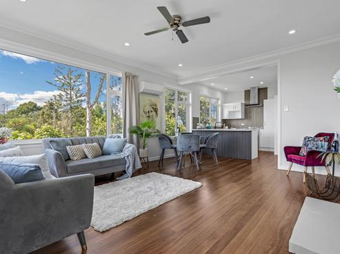 2 Fairmount Road, Titirangi