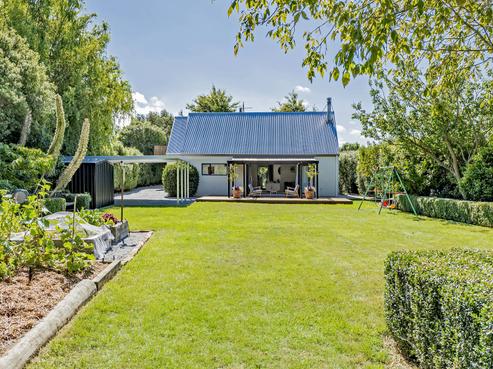 20 Brook Street, Southbridge