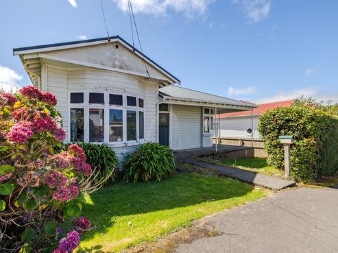 24 Gladstone Road, North East Valley