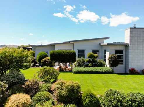 4 Kotare Grove, Cambridge