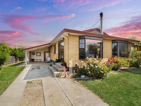 155 Beach Street, Waikouaiti