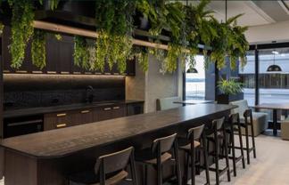 Executive Suite: 524sqm