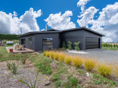 934 Aorangi Road, Maraekakaho