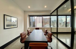 Premium 101sqm suite