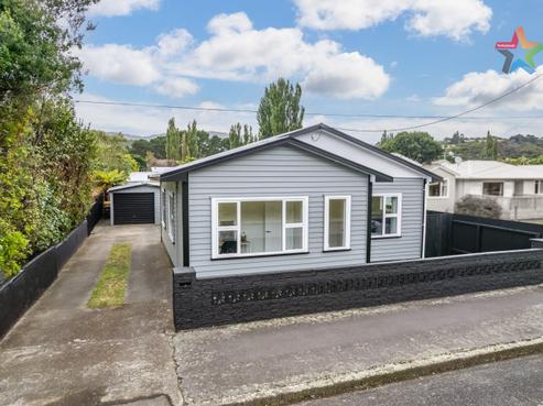 8 Golf Road, Manor Park