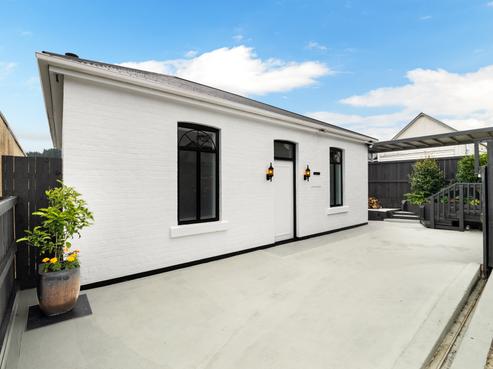6 Magnetic Street, Port Chalmers
