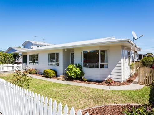 15 Sandford Street, Trentham