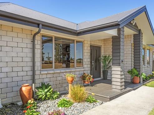 75 Aerodrome Road, Thornton