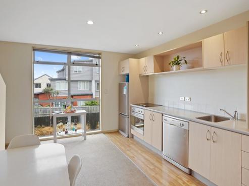 7/54 Champion Street, Edgeware