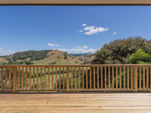 80 Centennial Drive, Whitianga