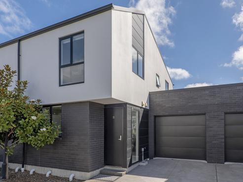 15 Verlamio Lane, Edgeware