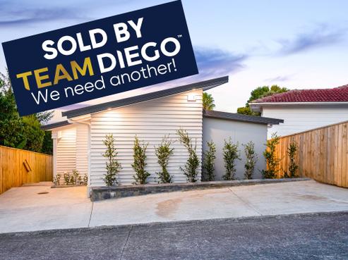 6A Zingaro Place, Massey