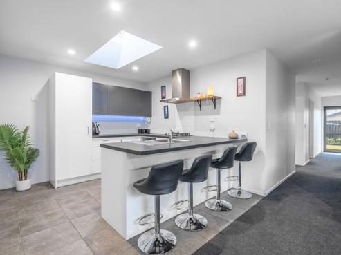 6 Honour Road, Papakura